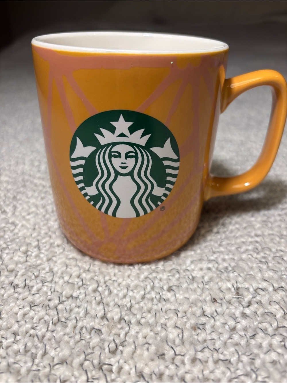 Starbucks Orange Mug with Green Siren Logo 15 oz Geometric Hearts